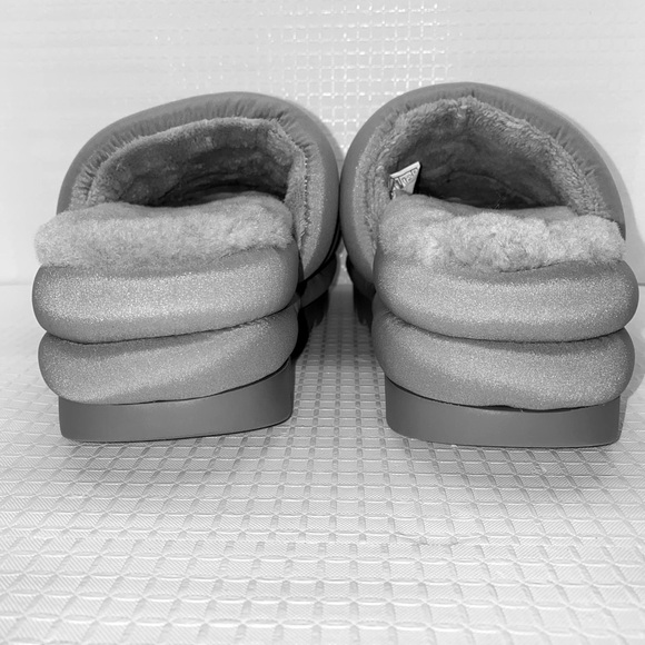 UGG MAXI SLIDE SANDAL - Picture 5 of 8